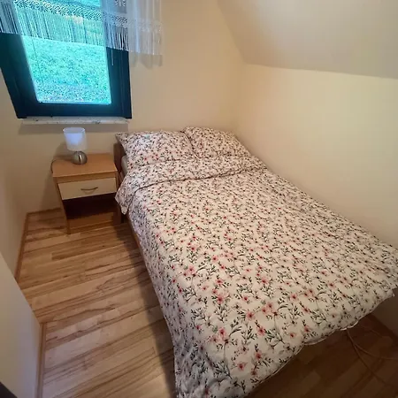 Private Forest With Epic View Ferienhaus *