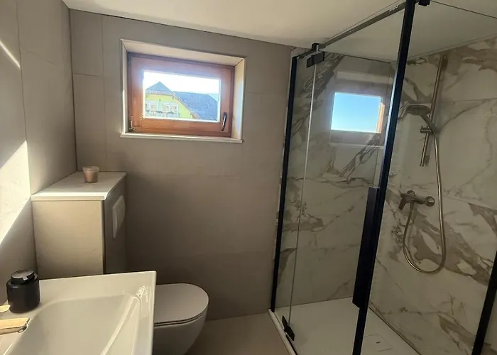 Private Forest With Epic View Casa vacanze